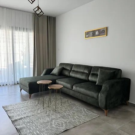 דירה Caesar & Commodus *